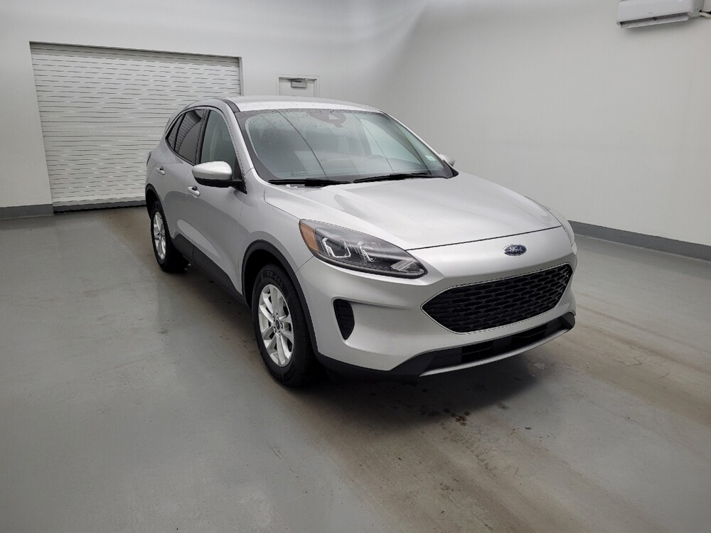 2020 Ford Escape in Louisville, KY 40258 - 18142781 13