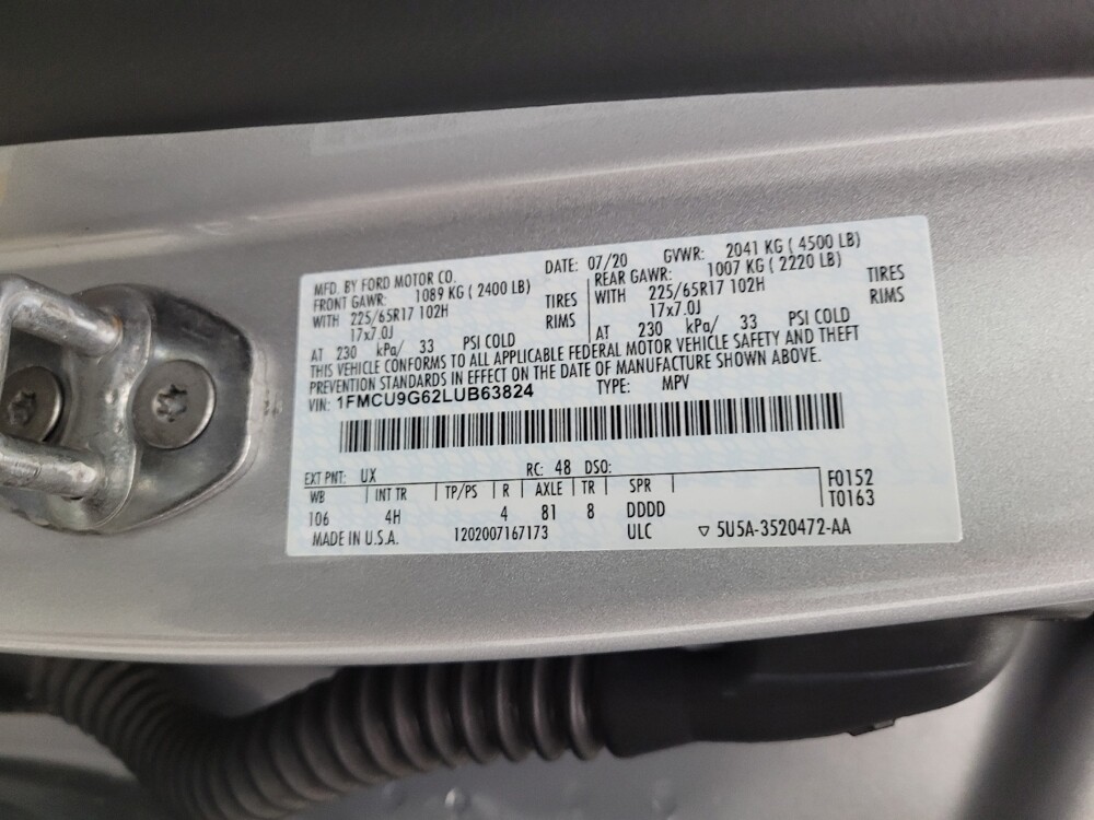 2020 Ford Escape in Louisville, KY 40258 - 18142781 33