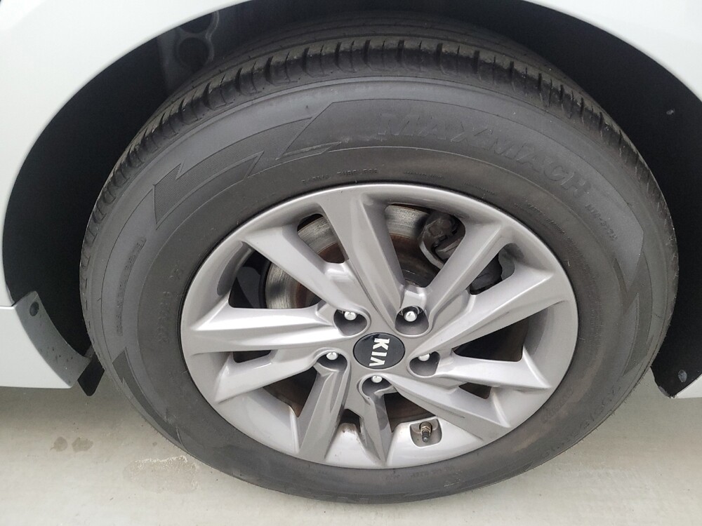 2020 Kia Optima in Toledo, OH 43617 - 18142783 31