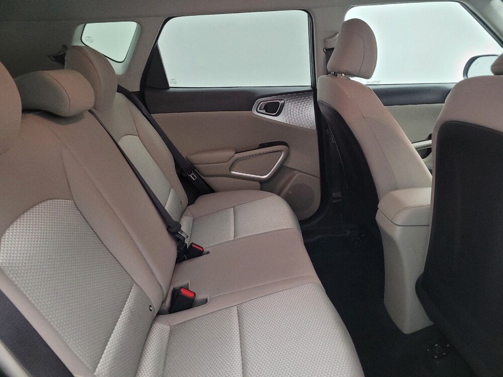 2025 Kia Soul in Toledo, OH 43617 - 18142786 19
