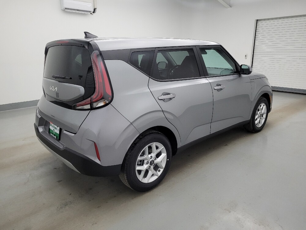 2025 Kia Soul in Toledo, OH 43617 - 18142786 10