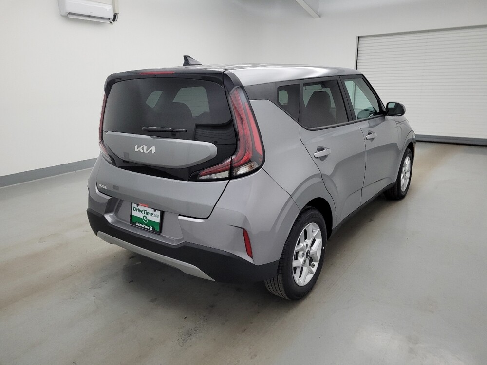 2025 Kia Soul in Toledo, OH 43617 - 18142786 9