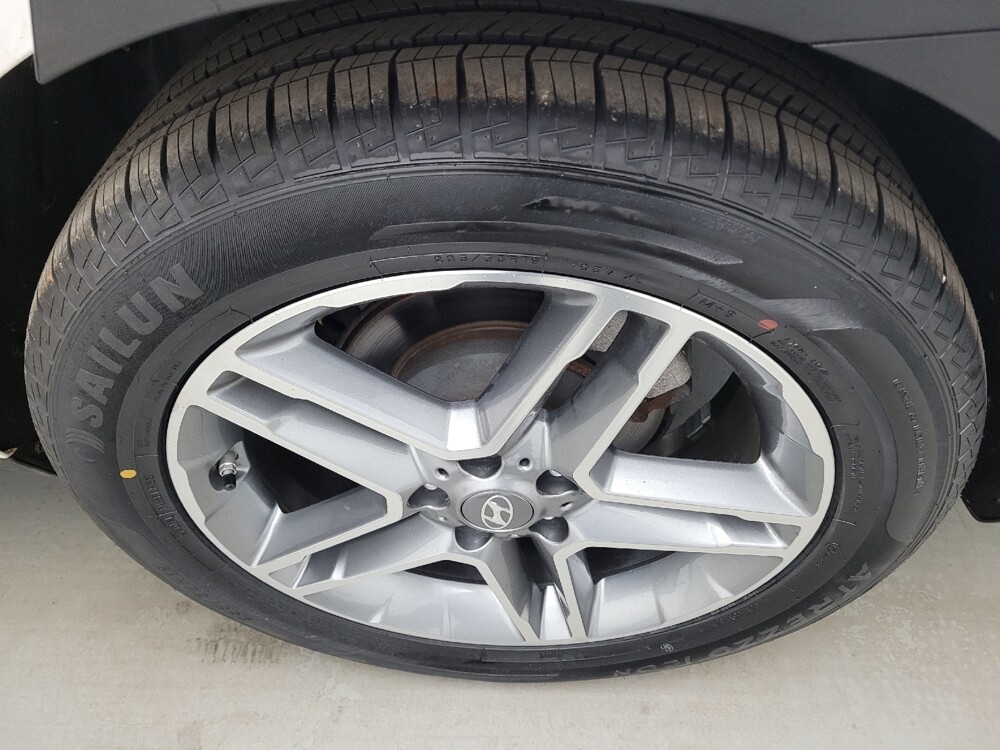2018 Hyundai Santa Fe in Toledo, OH 43617 - 18142787 31