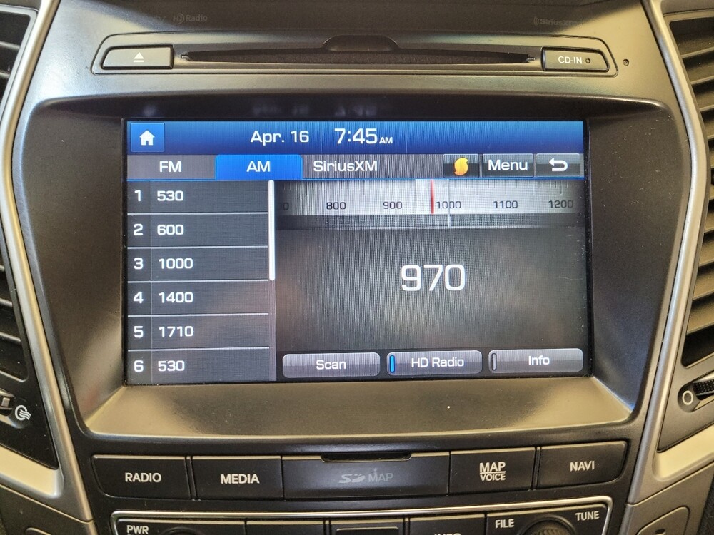 2018 Hyundai Santa Fe in Toledo, OH 43617 - 18142787 25