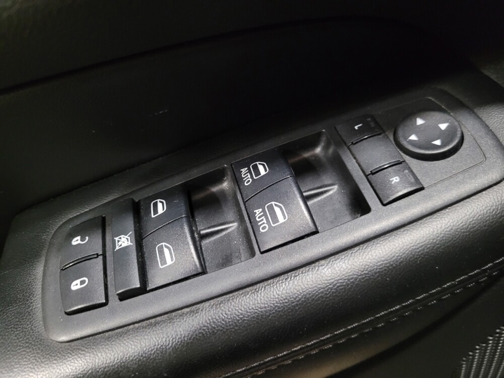 2018 Jeep Grand Cherokee in New Castle, DE 19720 - 18142788 27