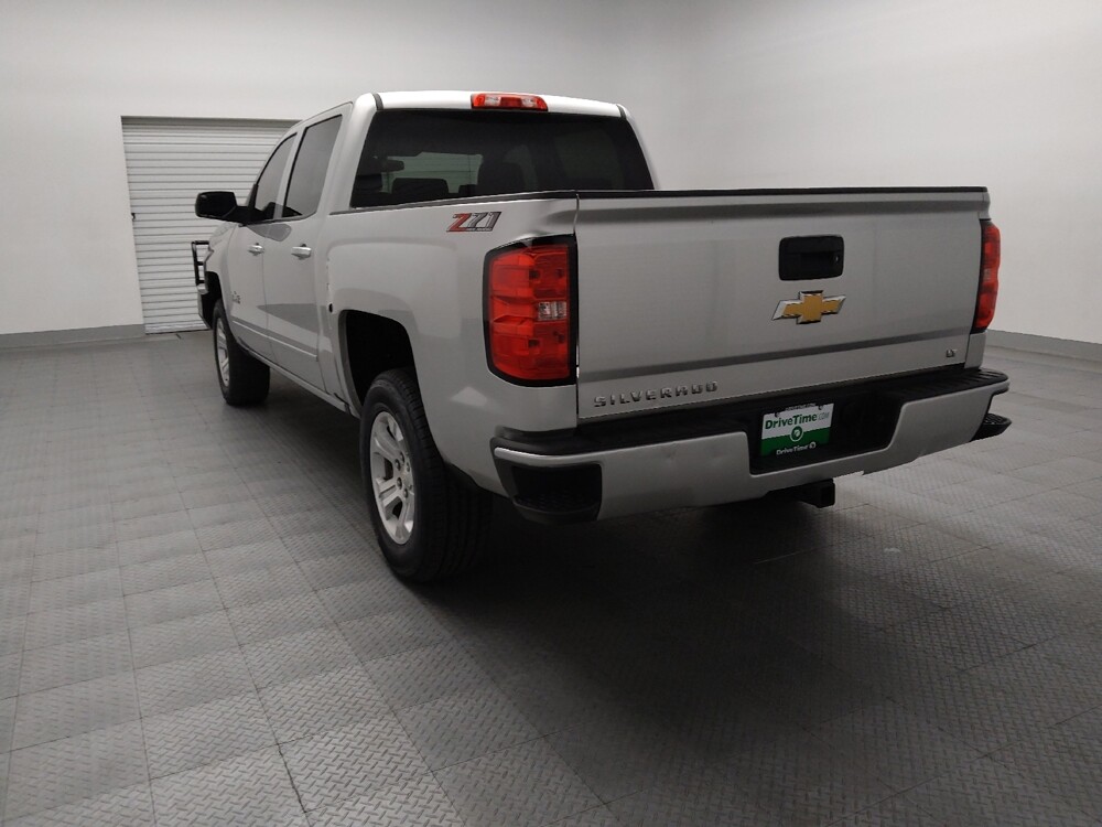 2018 Chevrolet Silverado 1500 in Tulsa, OK 74145 - 18142793 5