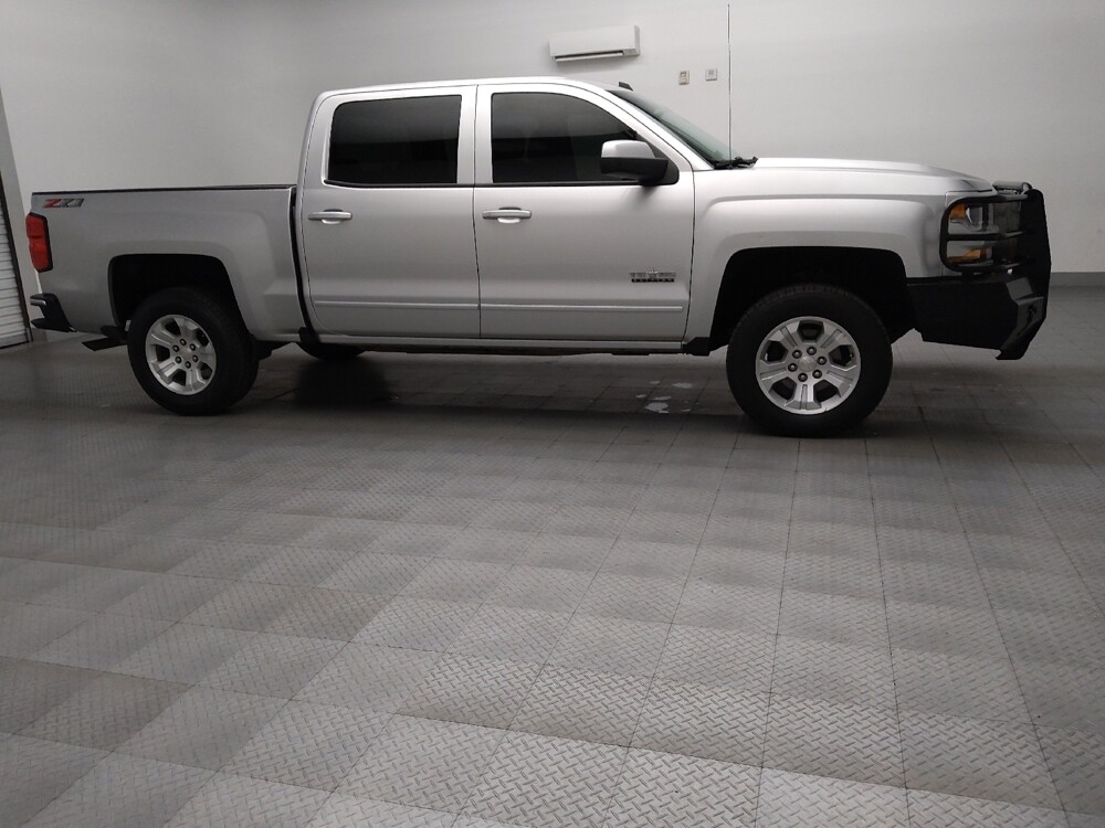 2018 Chevrolet Silverado 1500 in Tulsa, OK 74145 - 18142793 11