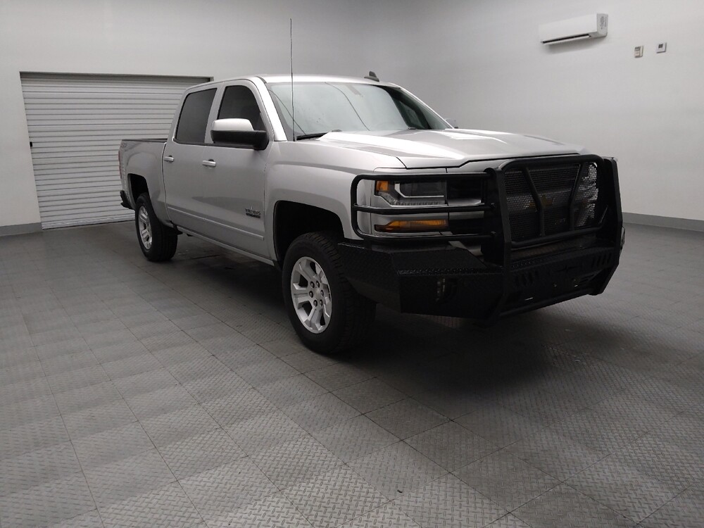2018 Chevrolet Silverado 1500 in Tulsa, OK 74145 - 18142793 13