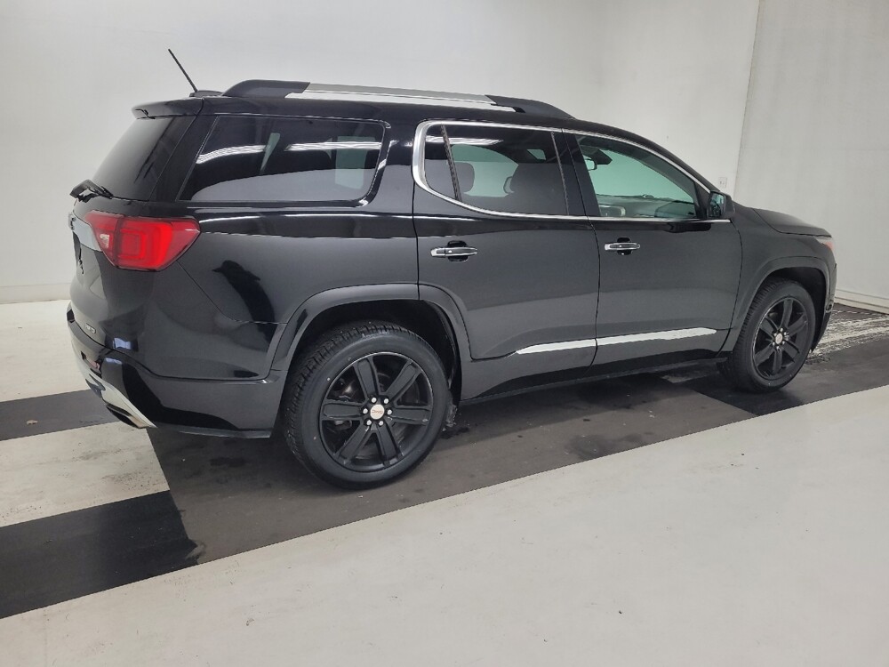 2018 GMC Acadia in St. Louis, MO 63125 - 18142795 10