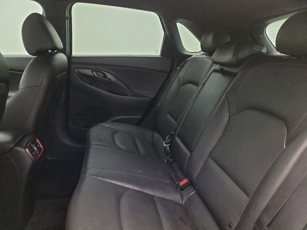 2020 Hyundai Elantra in Glendale, AZ 85301 - 18142798 18