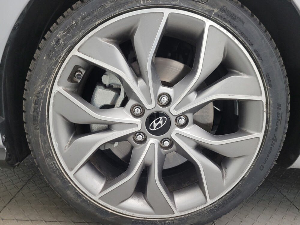 2020 Hyundai Elantra in Glendale, AZ 85301 - 18142798 31