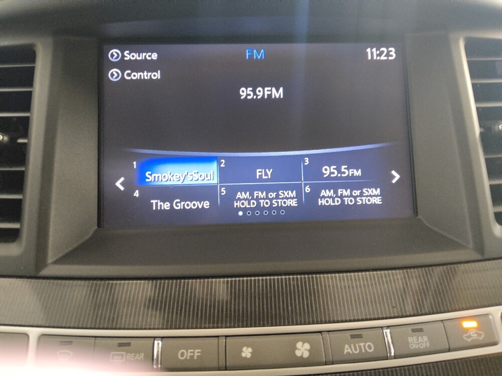2018 INFINITI QX60 in Union City, GA 30291 - 18142799 25