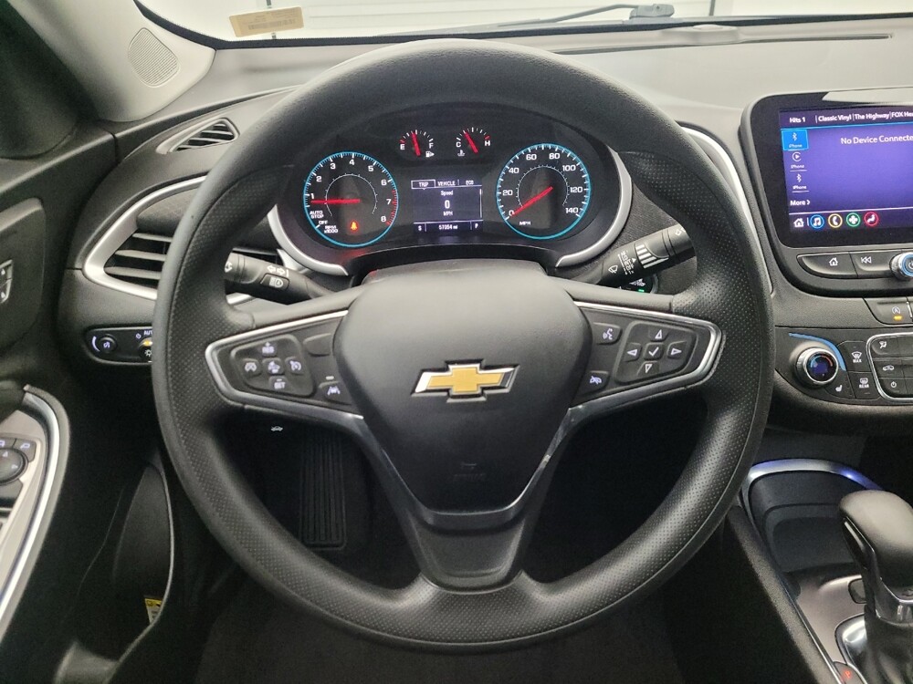 2022 Chevrolet Malibu in Glendale, AZ 85301 - 18142801 22