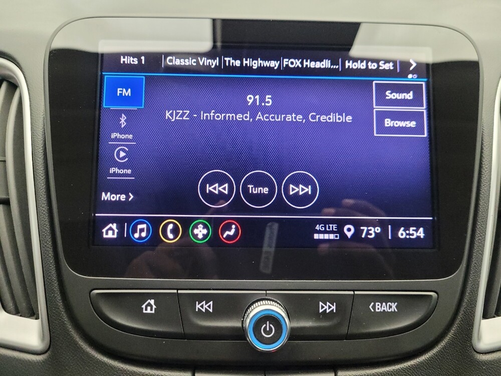 2022 Chevrolet Malibu in Glendale, AZ 85301 - 18142801 25