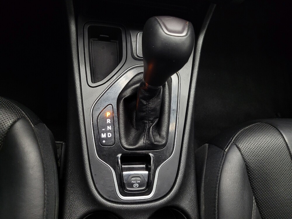 2019 Jeep Cherokee in Las Vegas, NV 89104 - 18142802 26