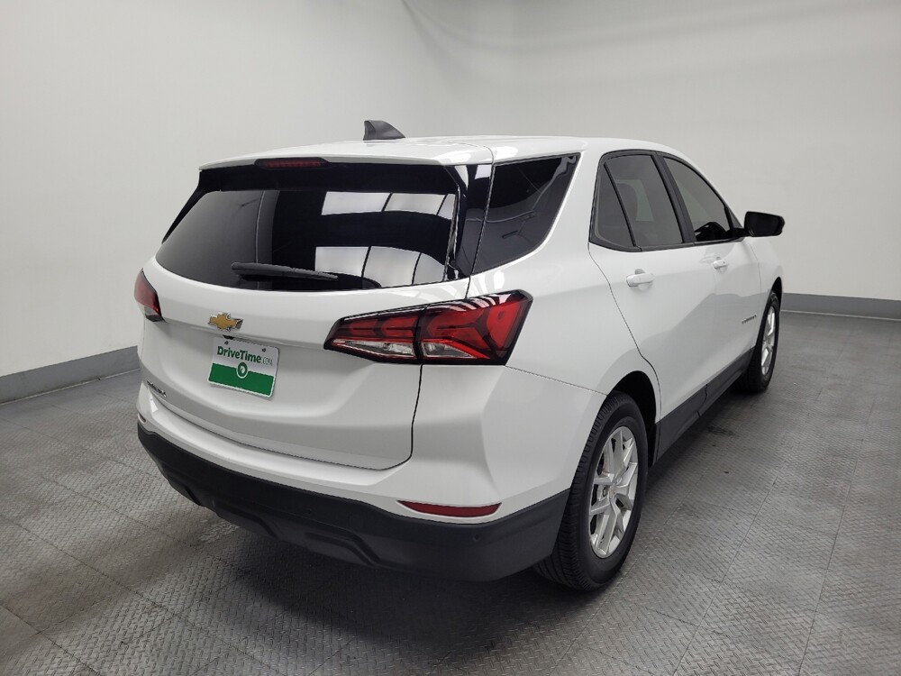 2022 Chevrolet Equinox in Las Vegas, NV 89104 - 18142803 9