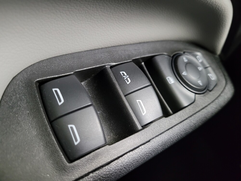 2022 Chevrolet Equinox in Las Vegas, NV 89104 - 18142803 27