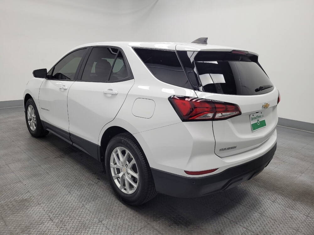 2022 Chevrolet Equinox in Las Vegas, NV 89104 - 18142803 3