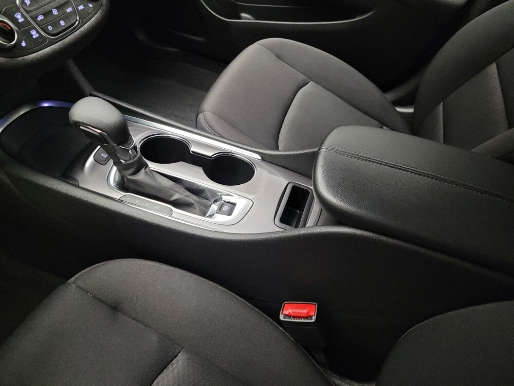 2025 Chevrolet Malibu in Montclair, CA 91763 - 18142811 26