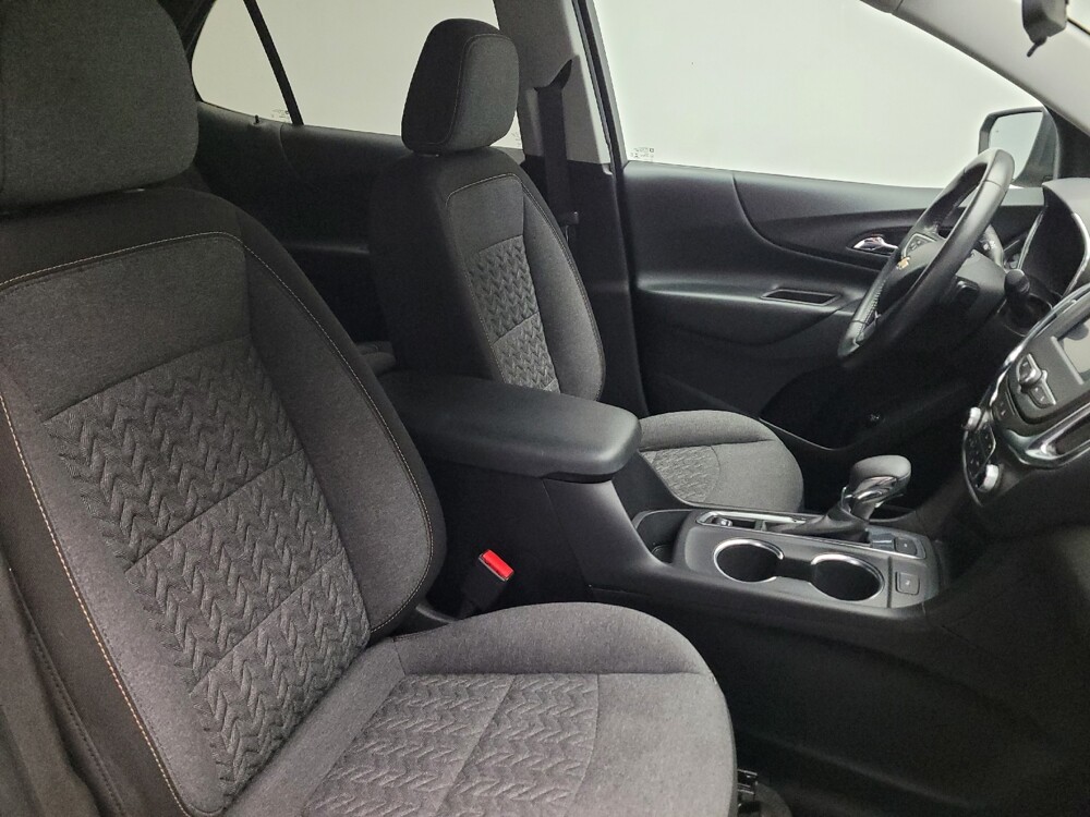 2022 Chevrolet Equinox in Riverside, CA 92504 - 18142812 21