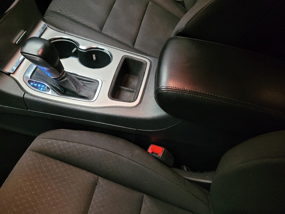 2019 Jeep Grand Cherokee in Riverside, CA 92504 - 18142820 26