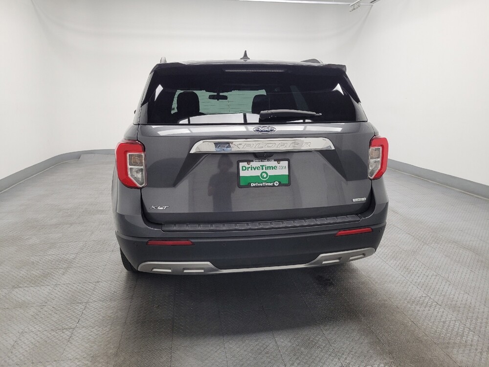 2020 Ford Explorer in Las Vegas, NV 89104 - 18142830 6