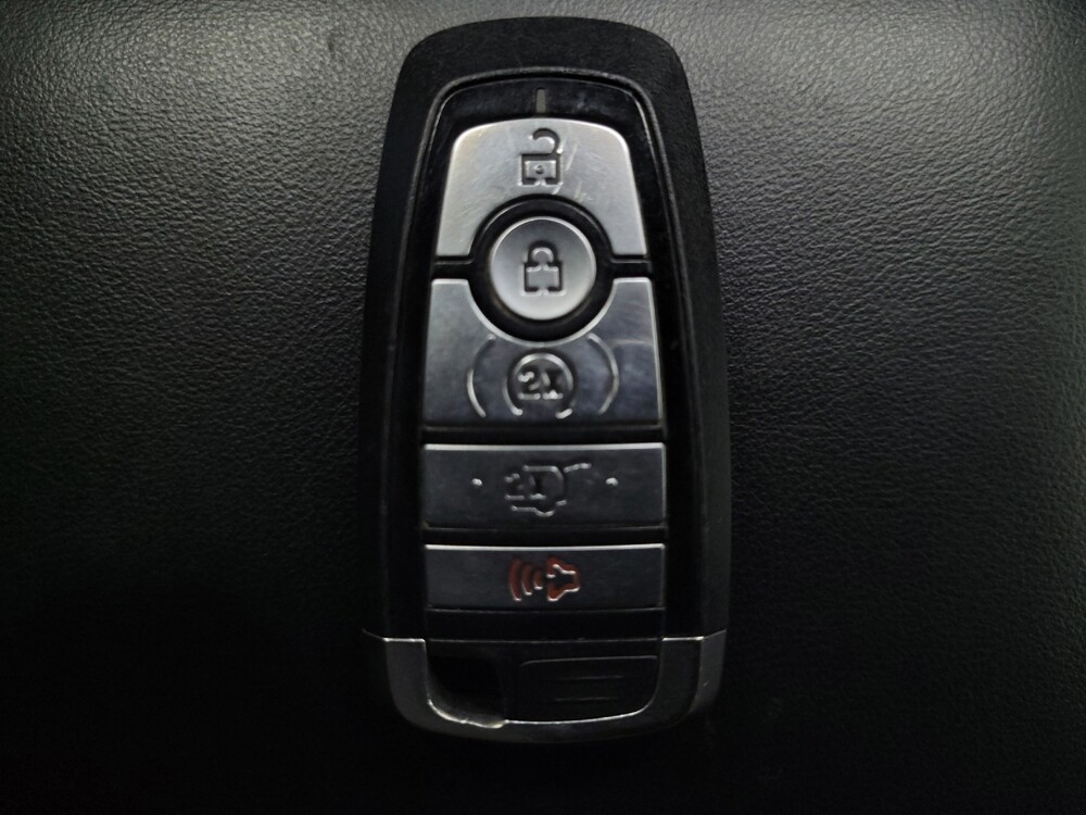 2020 Ford Explorer in Las Vegas, NV 89104 - 18142830 32