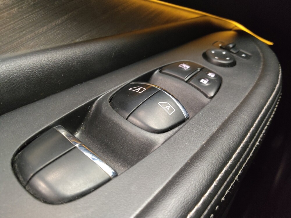 2018 Nissan Murano in Highland, IN 46322 - 18142834 27