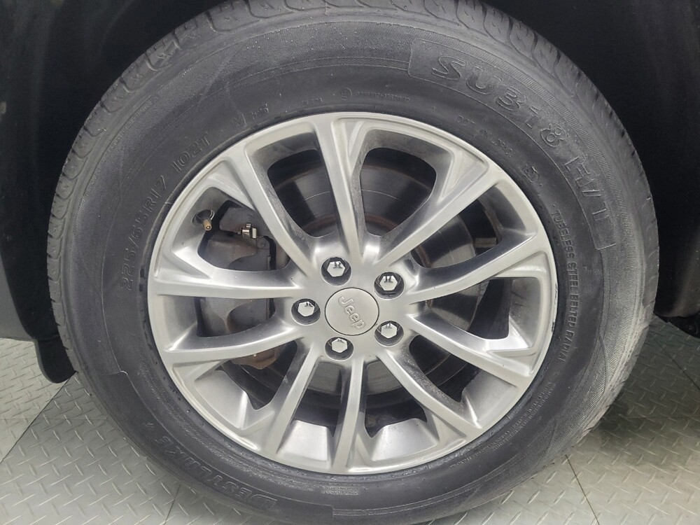 2019 Jeep Cherokee in Highland, IN 46322 - 18142835 32