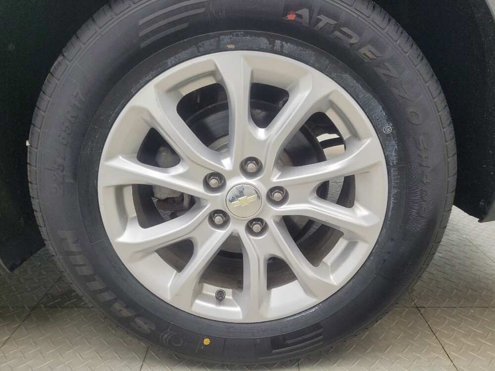 2018 Chevrolet Equinox in Highland, IN 46322 - 18142837 31