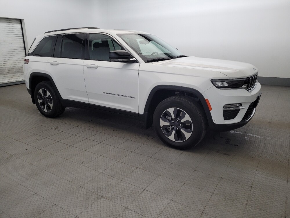 2023 Jeep Grand Cherokee in Allentown, PA 18103 - 18142840 11
