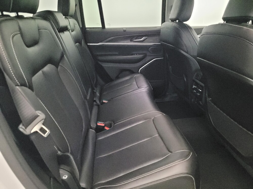 2023 Jeep Grand Cherokee in Allentown, PA 18103 - 18142840 19