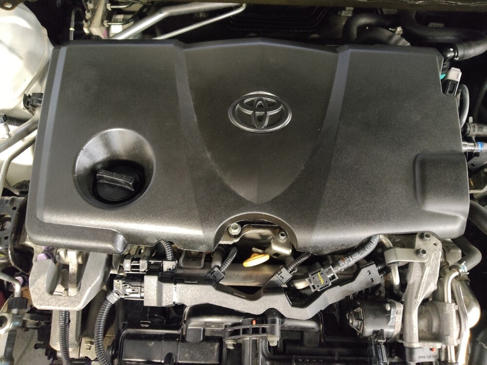 2019 Toyota Camry in Metairie, LA 70006 - 18142847 30