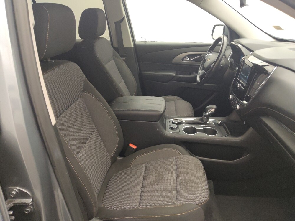 2018 Chevrolet Traverse in Houston, TX 77074 - 18142850 21