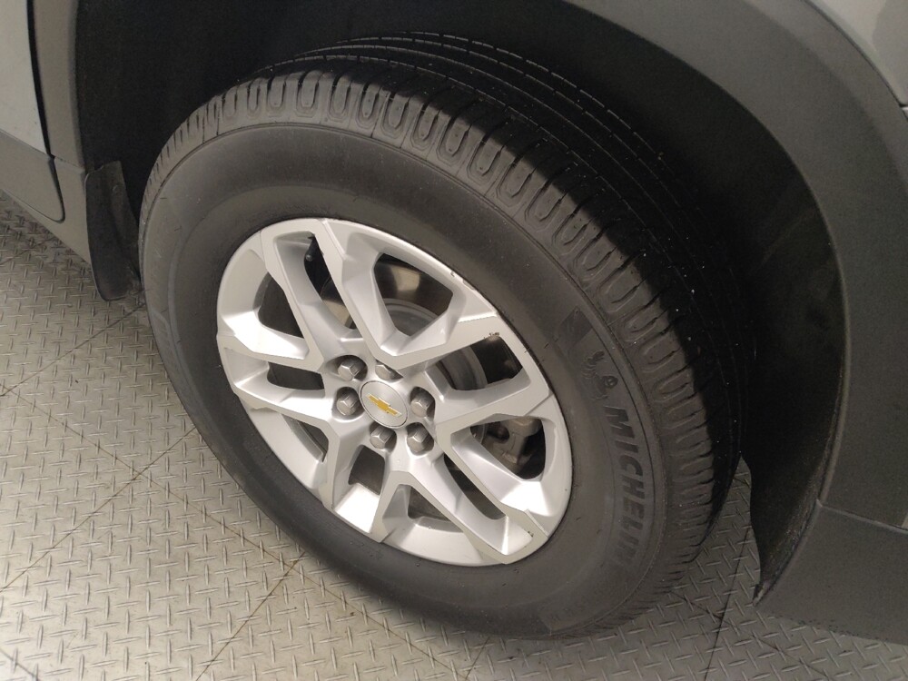 2018 Chevrolet Traverse in Houston, TX 77074 - 18142850 31