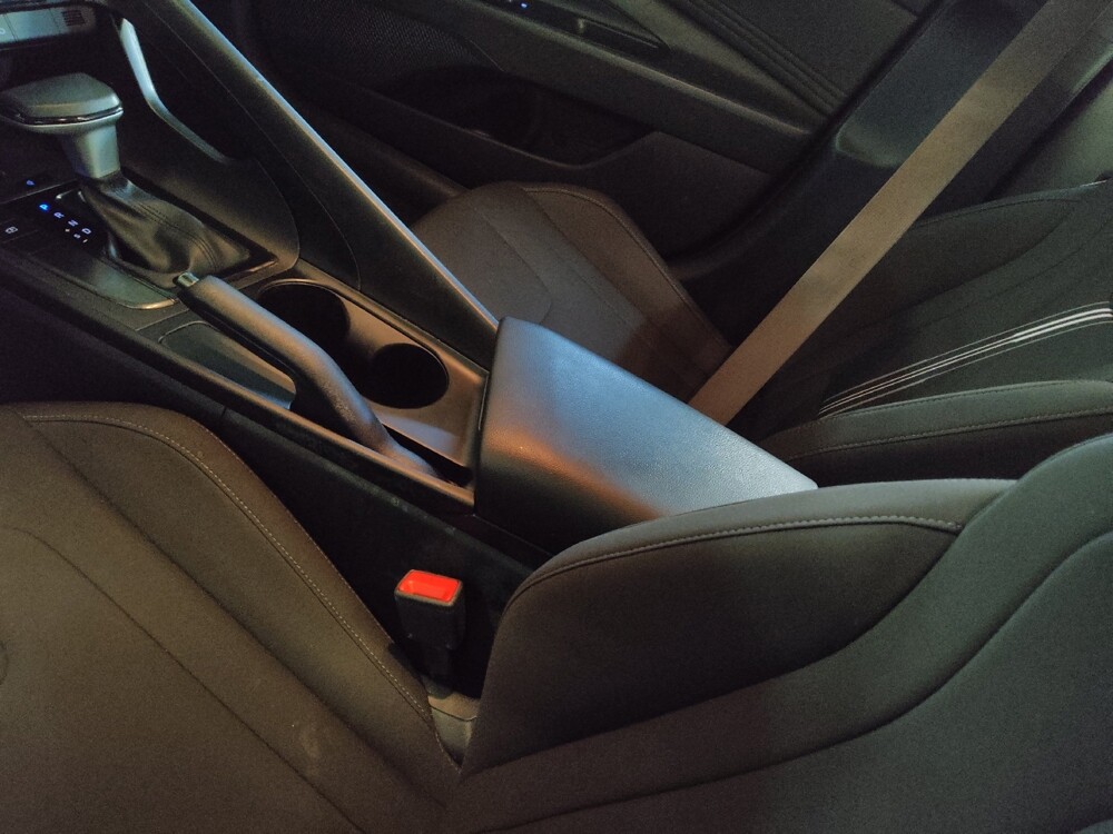 2025 Hyundai Elantra in Columbia, SC 29210 - 18142853 26