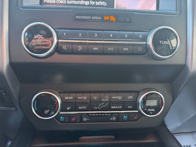 2020 Ford Expedition Max in Knoxville, TN 37920 - 18142858 25