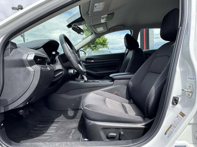 2025 Nissan Altima in Winchester, VA 22602 - 18142870 35