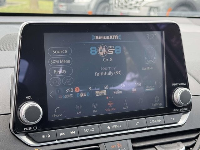 2025 Nissan Altima in Winchester, VA 22602 - 18142870 37
