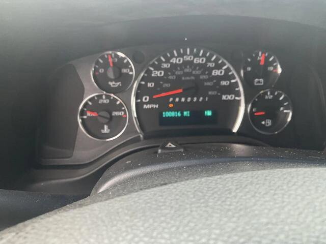 2008 Chevrolet Express 2500 in Blauvelt, NY 10913 - 18142884 4