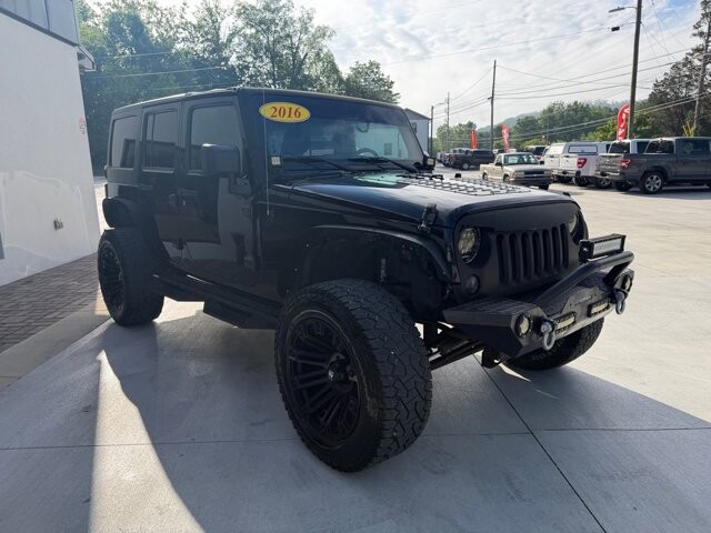 2016 Jeep Wrangler in Knoxville, TN 37920 - 18142894 5
