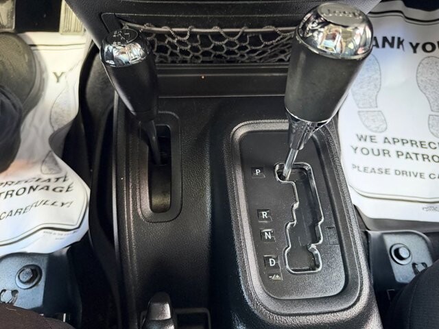2016 Jeep Wrangler in Knoxville, TN 37920 - 18142894 23