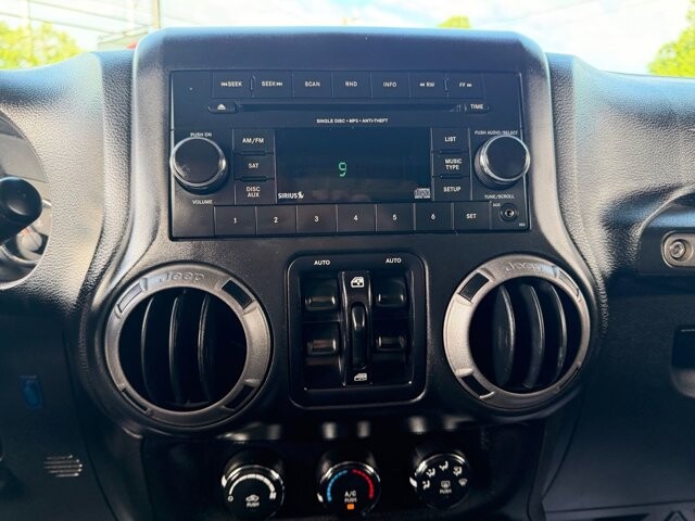 2016 Jeep Wrangler in Knoxville, TN 37920 - 18142894 21