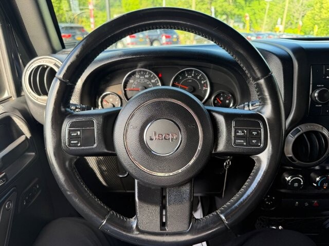 2016 Jeep Wrangler in Knoxville, TN 37920 - 18142894 17