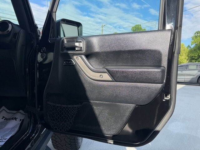 2016 Jeep Wrangler in Knoxville, TN 37920 - 18142894 12
