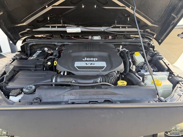 2016 Jeep Wrangler in Knoxville, TN 37920 - 18142894 29
