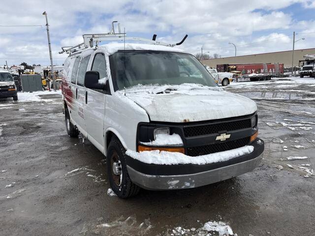 2012 Chevrolet Express 2500 in Blauvelt, NY 10913 - 18142897 4