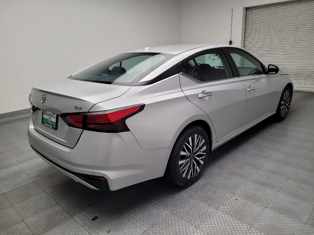 2024 Nissan Altima in Torrance, CA 90504 - 18142903 9