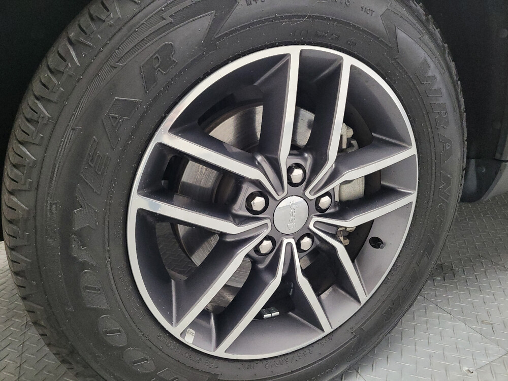 2018 Jeep Grand Cherokee in Torrance, CA 90504 - 18142904 31