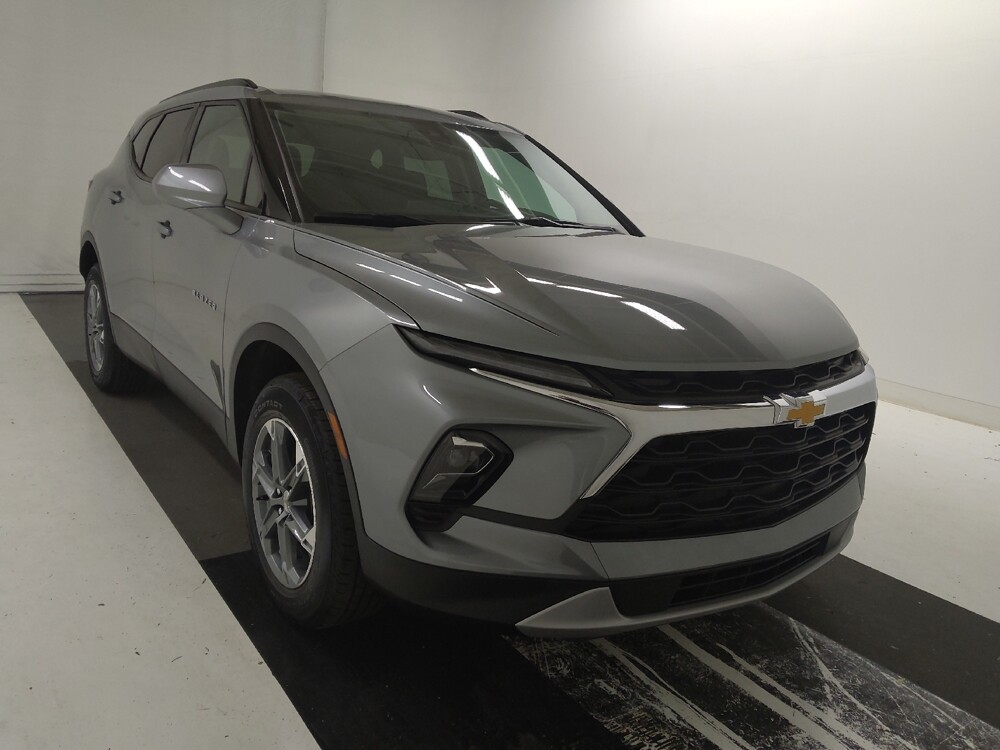 2024 Chevrolet Blazer in Wichita, KS 67207 - 18142906 13